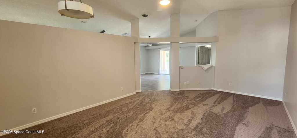 8043 Bracken Lane - Photo 2