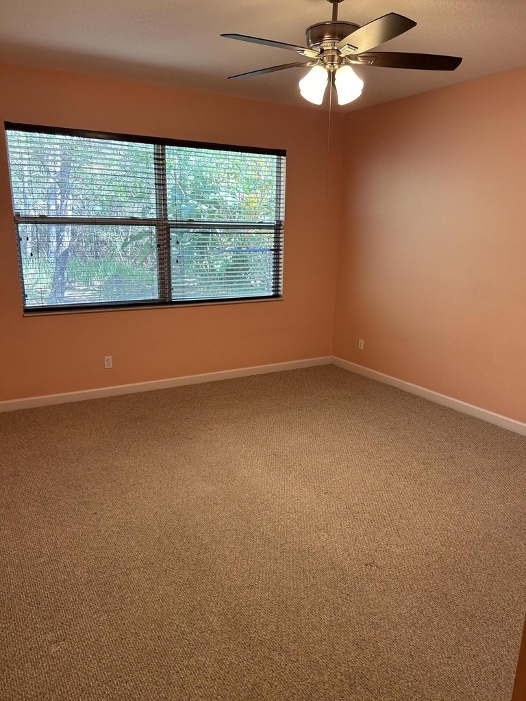 433 Gardendale Circle Se - Photo 12