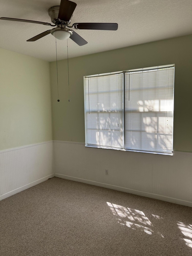 433 Gardendale Circle Se - Photo 9