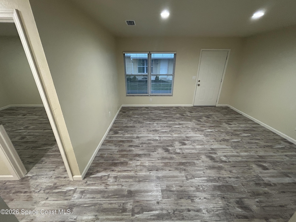 101 Lagrange Avenue - Photo 3