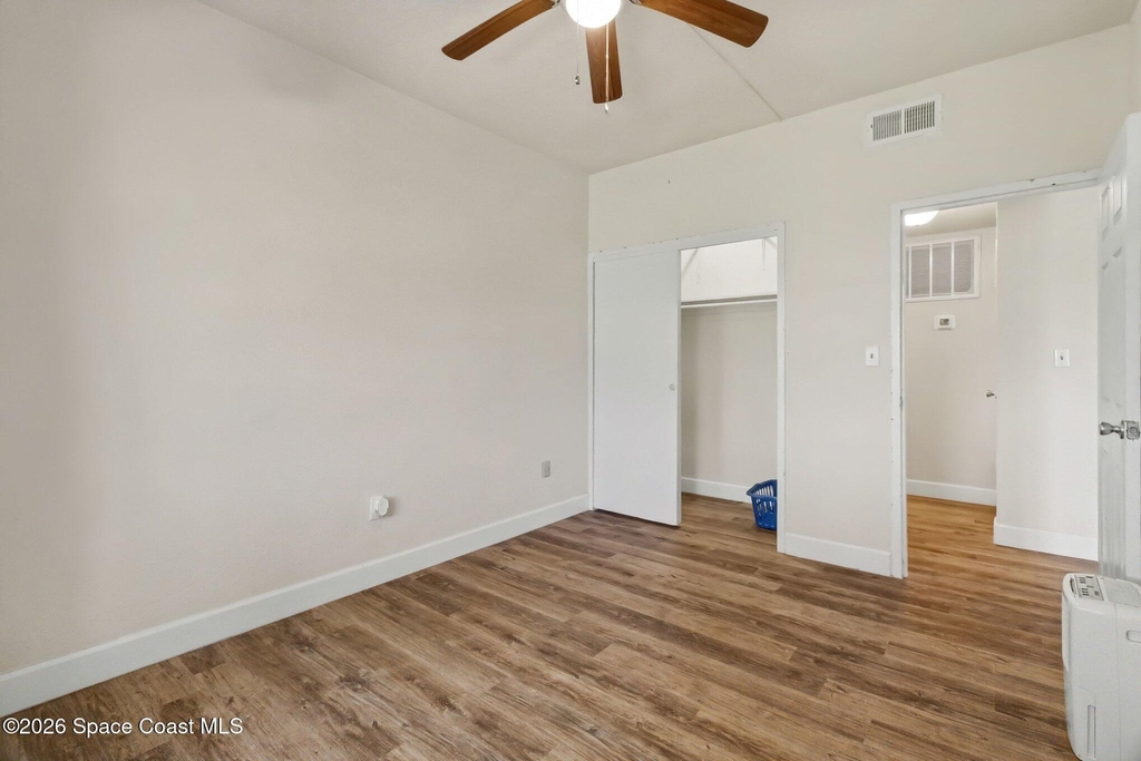 55 Sea Park Boulevard - Photo 8