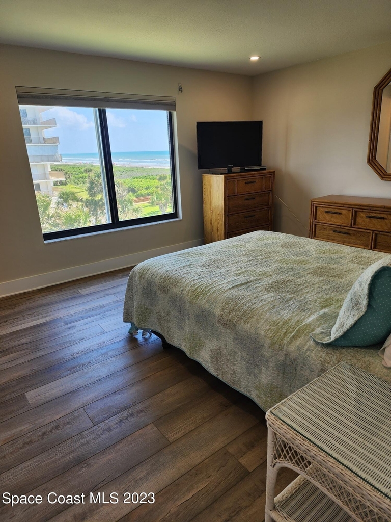 650 N Atlantic Avenue - Photo 32
