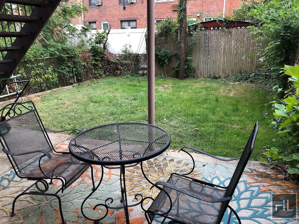 Eliot Avenue - Photo 13