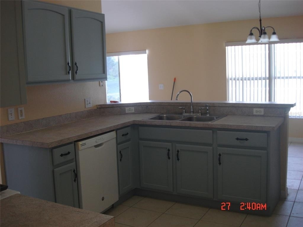 606 Alder Grove Drive - Photo 3