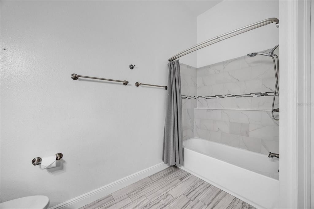 6127 Bayside Key Drive - Photo 28