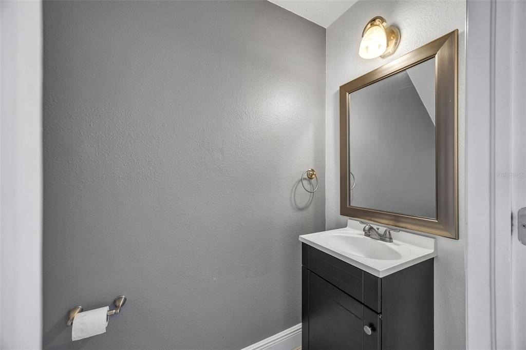 6127 Bayside Key Drive - Photo 18