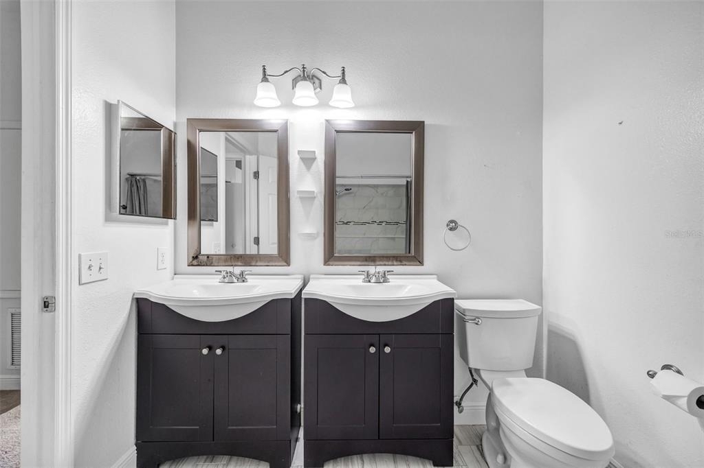 6127 Bayside Key Drive - Photo 29