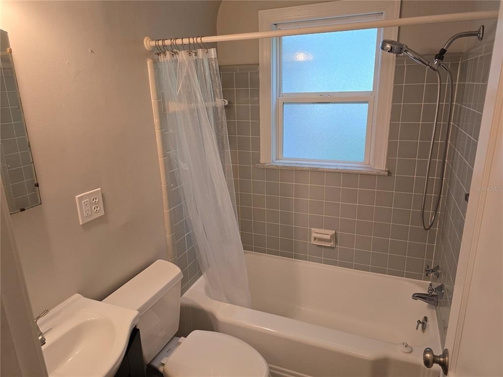 1001 W Beacon Avenue - Photo 11