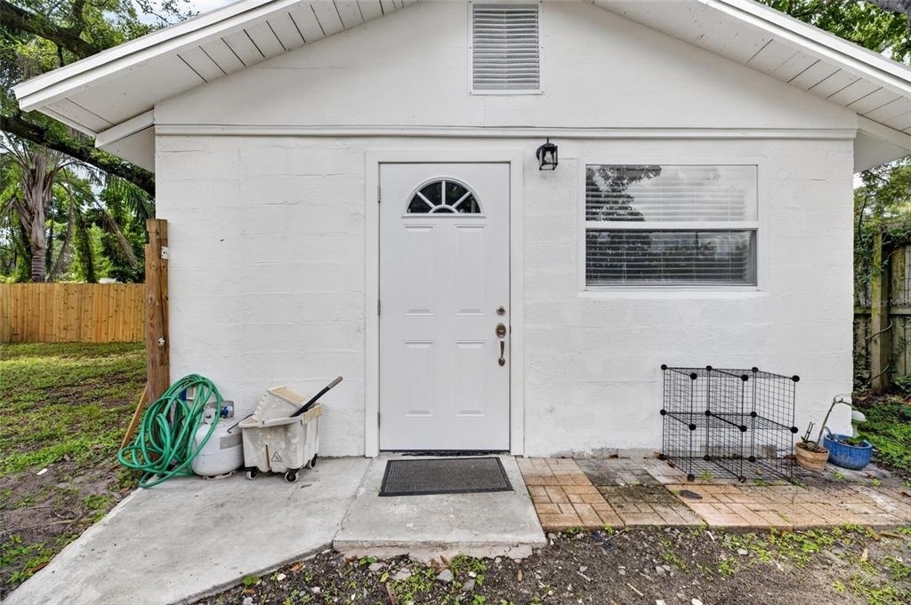 1005 E Flora Street - Photo 45