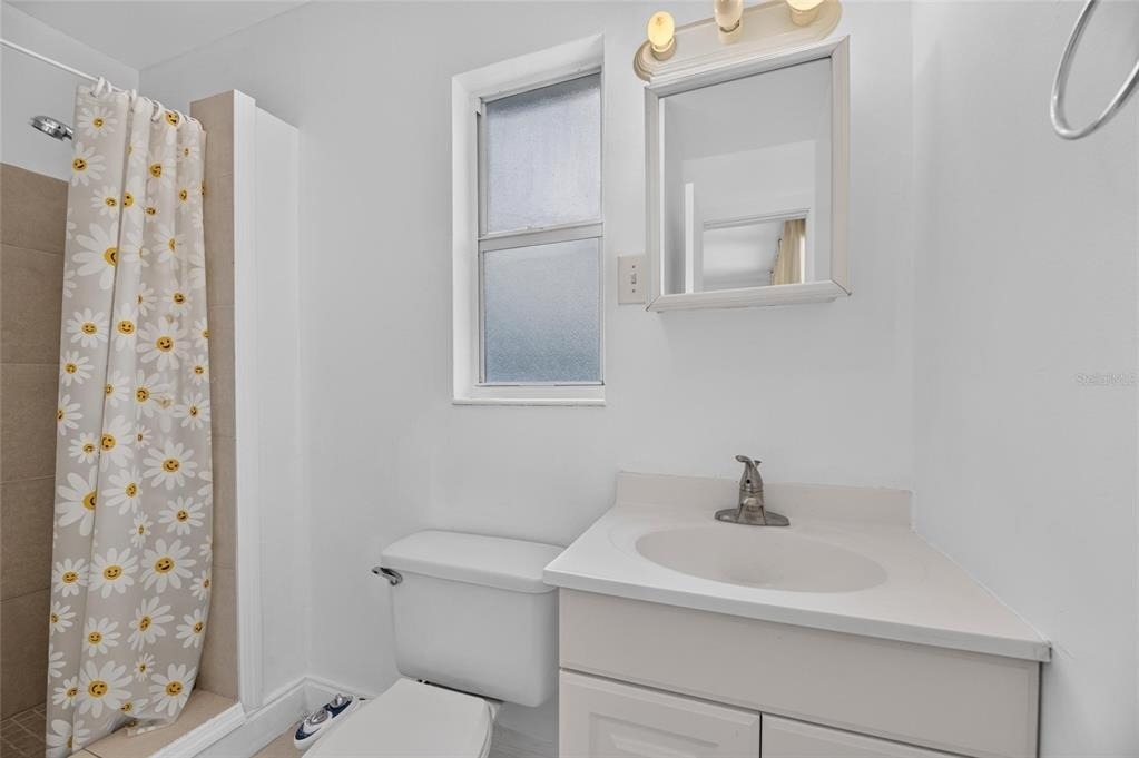 1005 E Flora Street - Photo 42