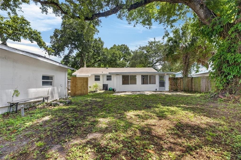 1005 E Flora Street - Photo 38