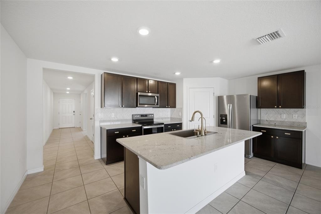 2812 Gumbo Limbo Drive - Photo 3