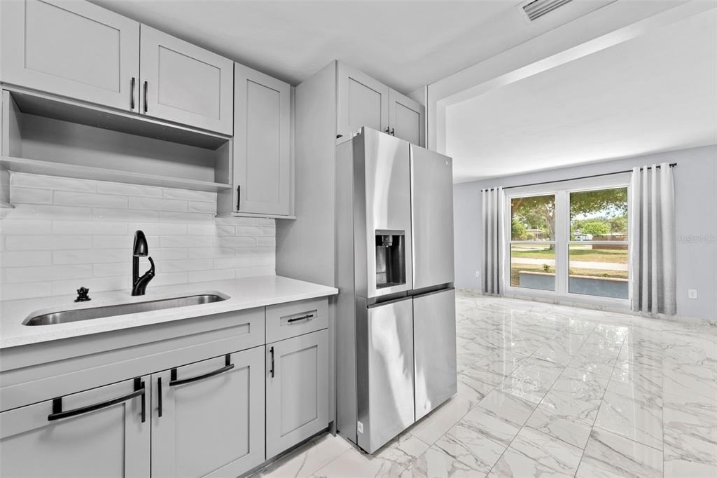 3230 51st Street N - Photo 8