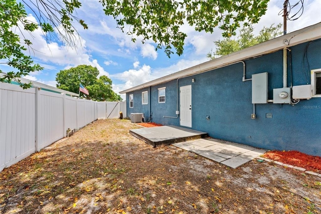 3230 51st Street N - Photo 23