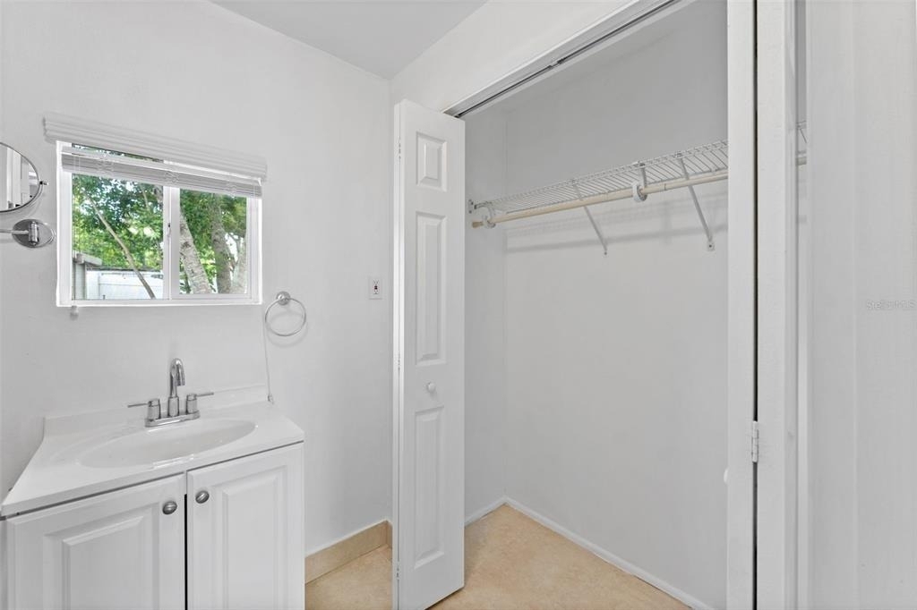 3230 51st Street N - Photo 19