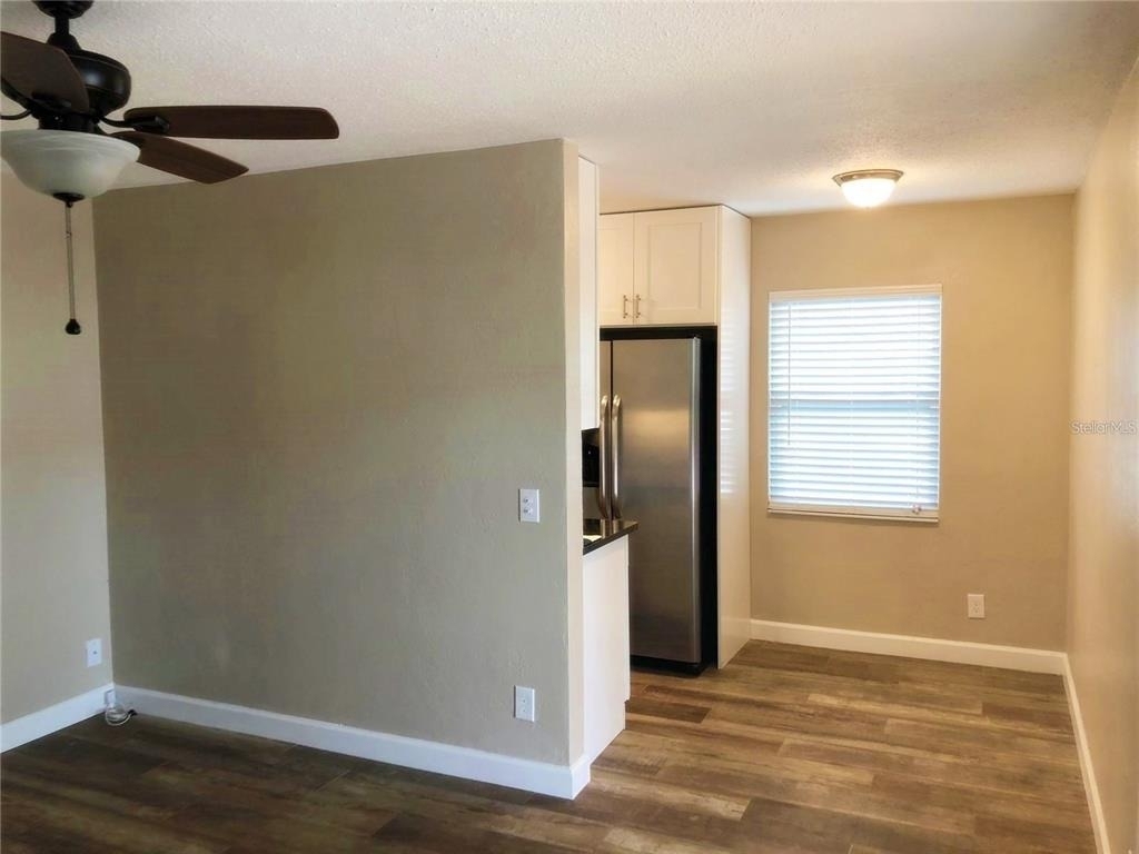 520 70th Street N - Photo 2
