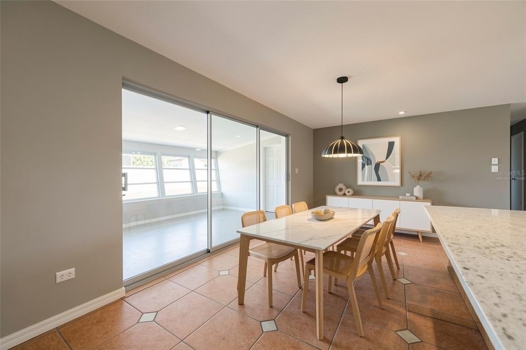 5056 42nd Street S - Photo 9
