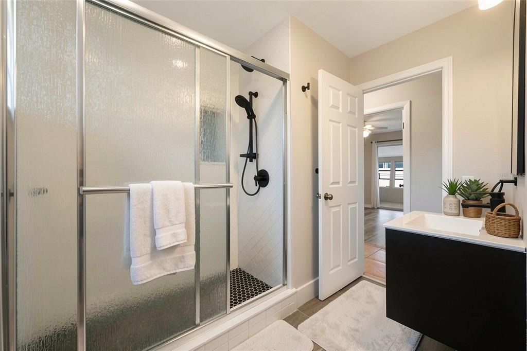 5056 42nd Street S - Photo 11