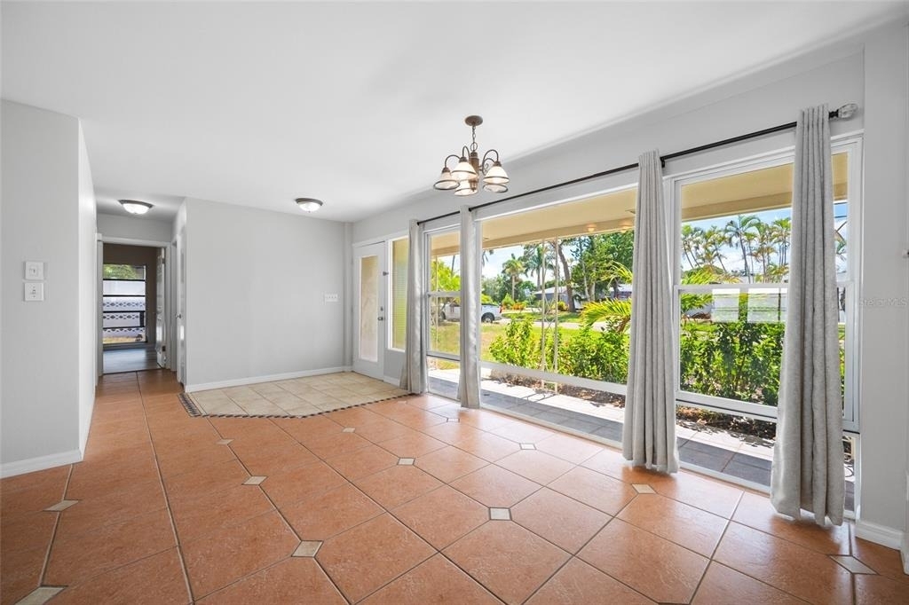 5056 42nd Street S - Photo 21