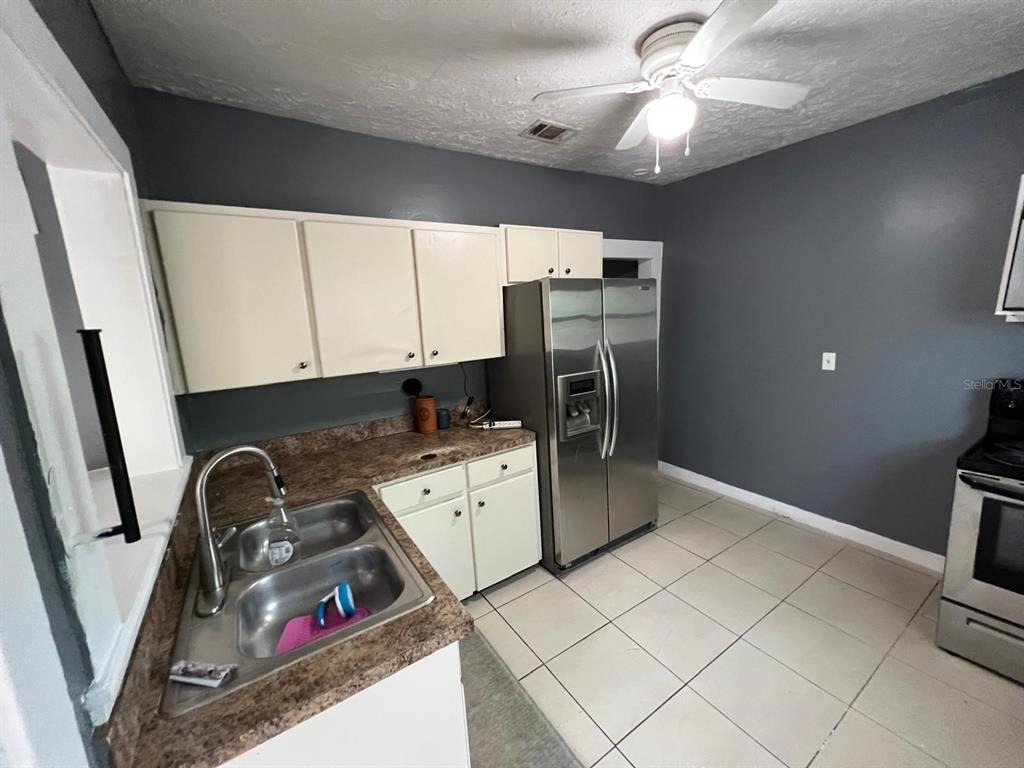 1708 E Nome Street - Photo 2