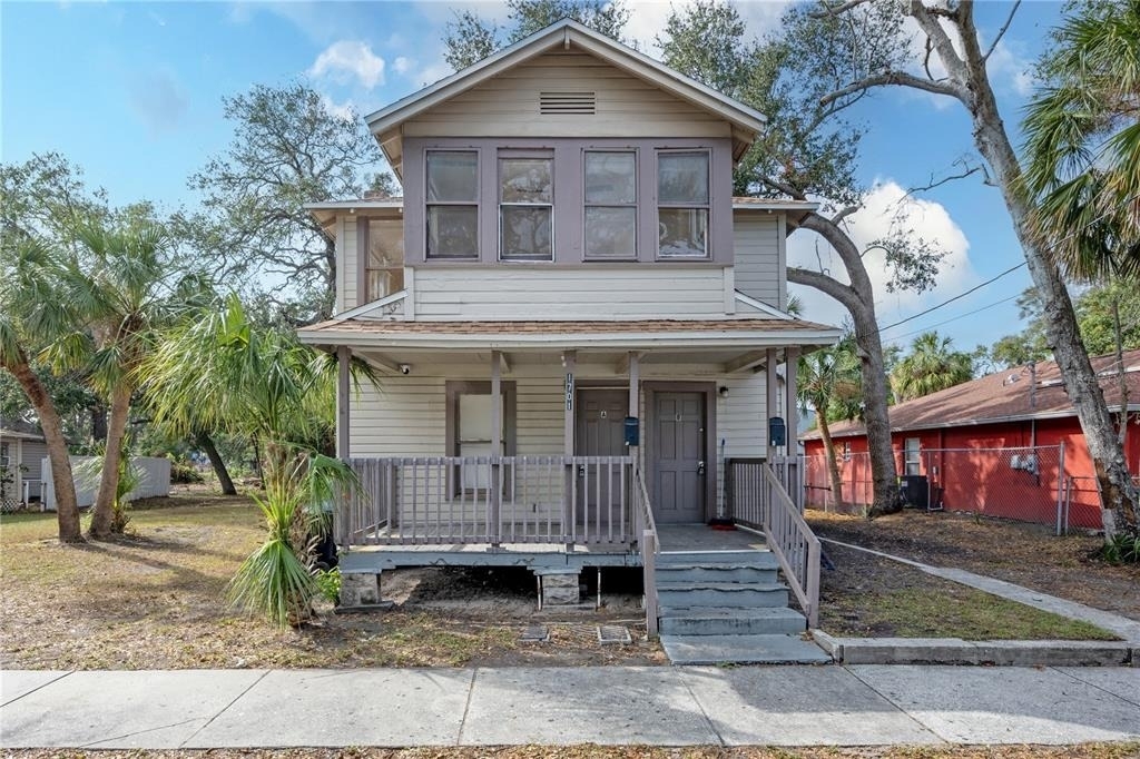 1701 S 14th - Photo 1