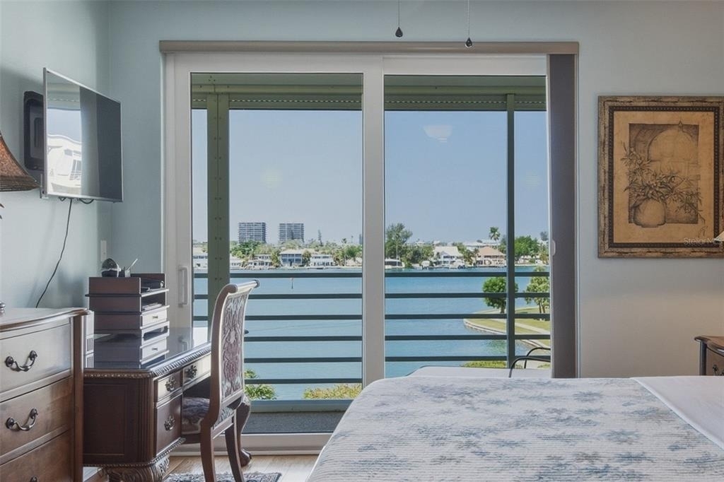 7872 Sailboat Key Boulevard S - Photo 13