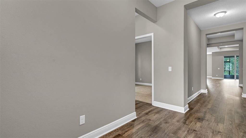 19455 Redwood Point Drive - Photo 3