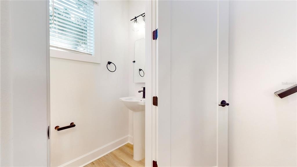 1520 N Pierce Street - Photo 17