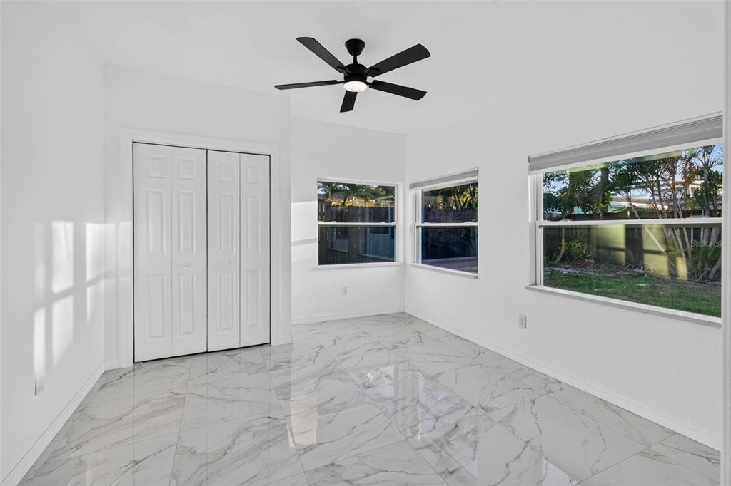 2801 45th Street S - Photo 12