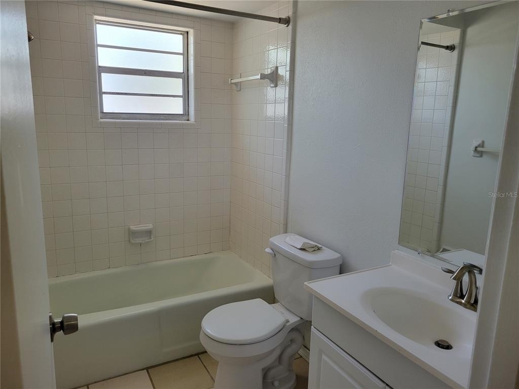 1508 N Saturn Avenue - Photo 6