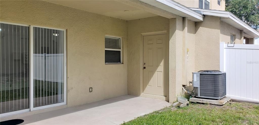 6138 Olivedale Drive - Photo 18