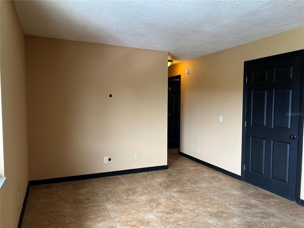 22481 Westchester Boulevard - Photo 4