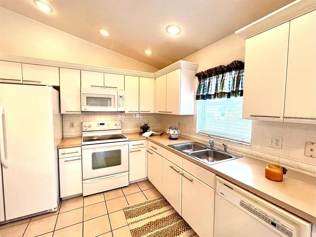1485 Donegan Road - Photo 2