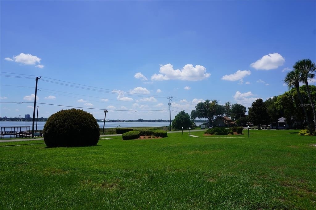 333 Lake Howard Drive Nw - Photo 35