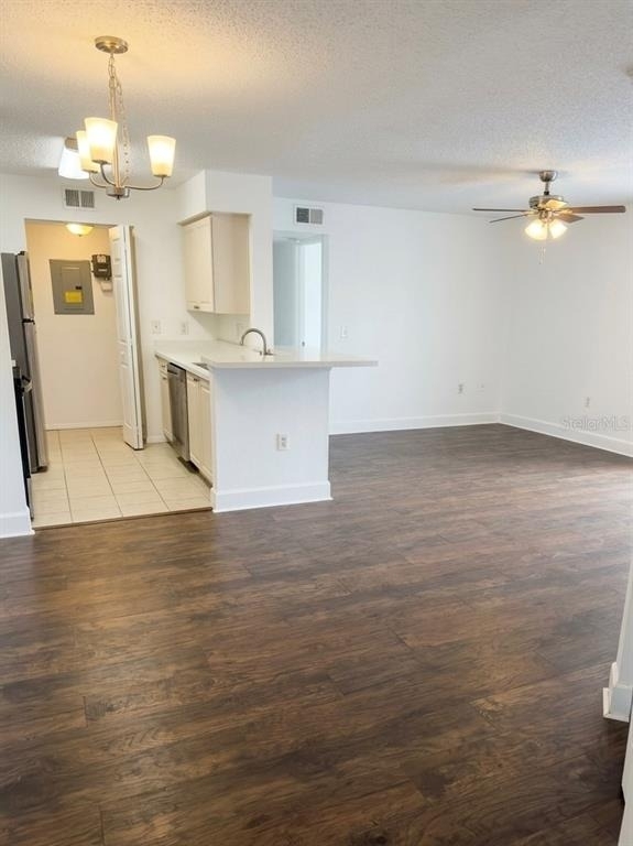 1218 Bermuda Lakes Lane - Photo 4