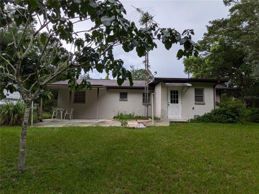 4316 Sw Deepwater Court - Photo 1