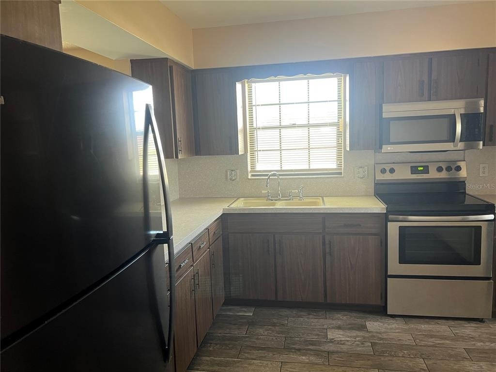 937 Michigan Avenue - Photo 5