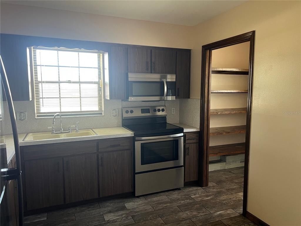 937 Michigan Avenue - Photo 7