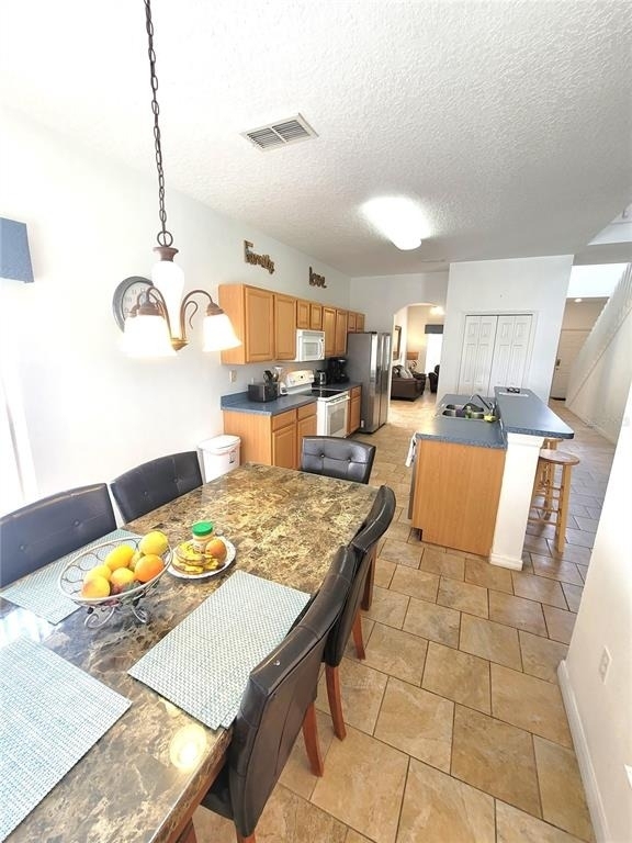 183 Highgate Park Boulevard - Photo 5