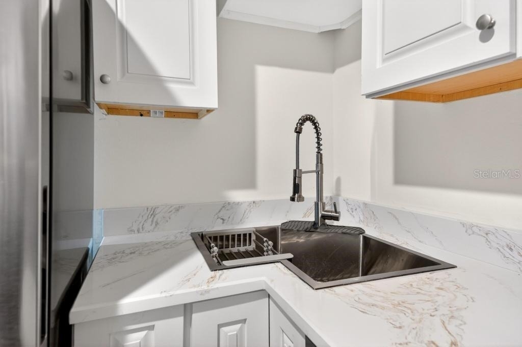 33470 Always Dreaming Court - Photo 45