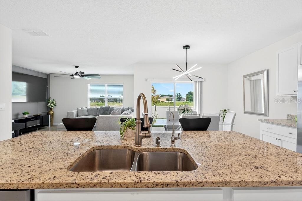 33470 Always Dreaming Court - Photo 35
