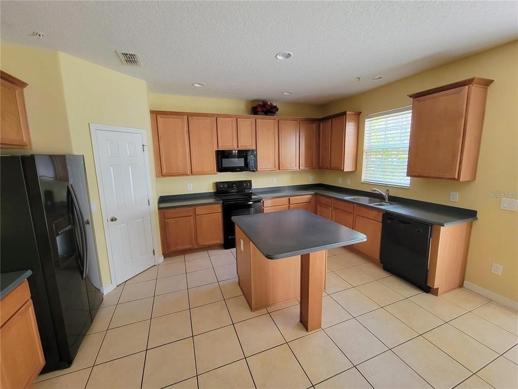 9722 Moss Rose Way - Photo 2
