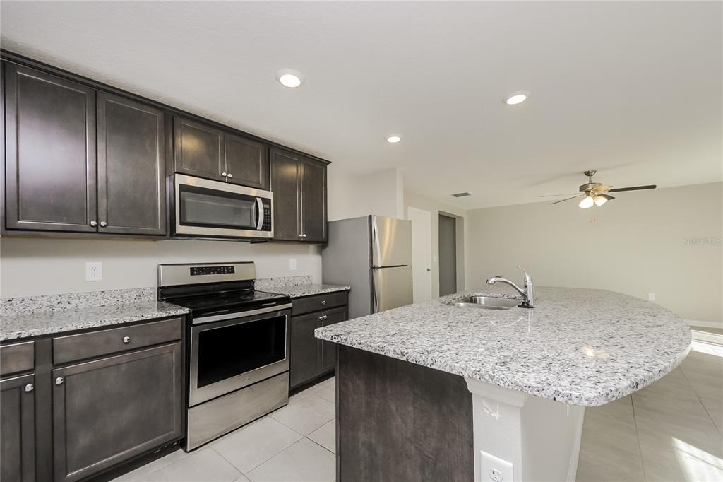 204 Fig Court - Photo 4