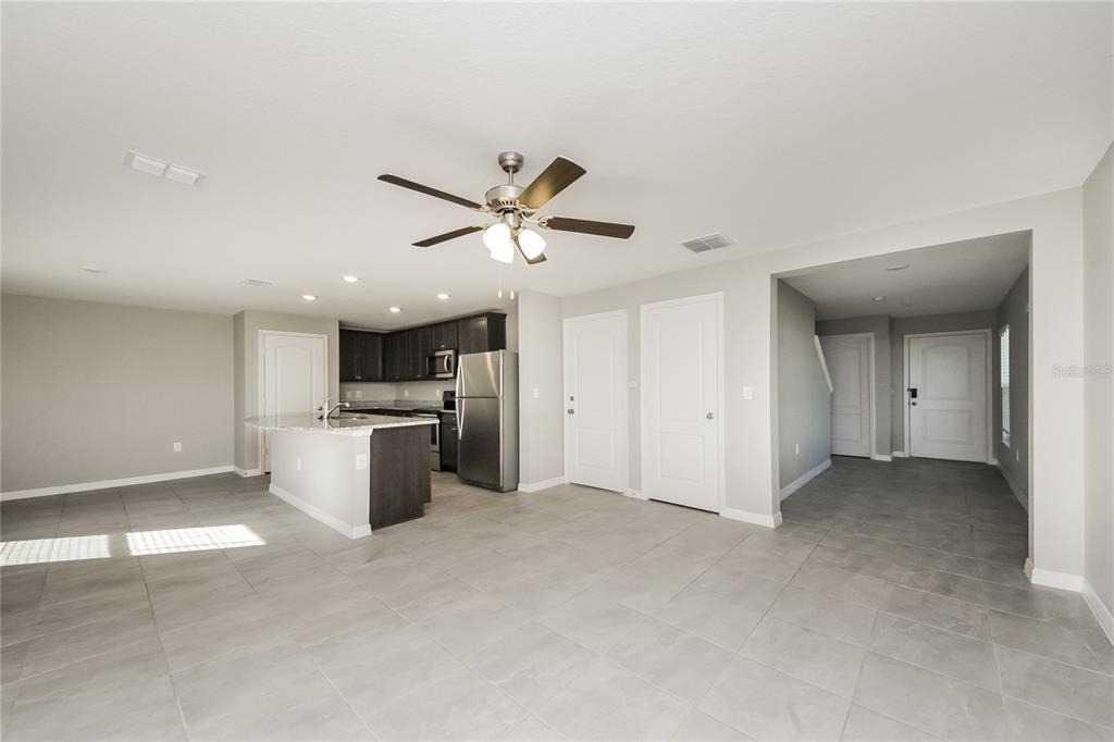 204 Fig Court - Photo 2