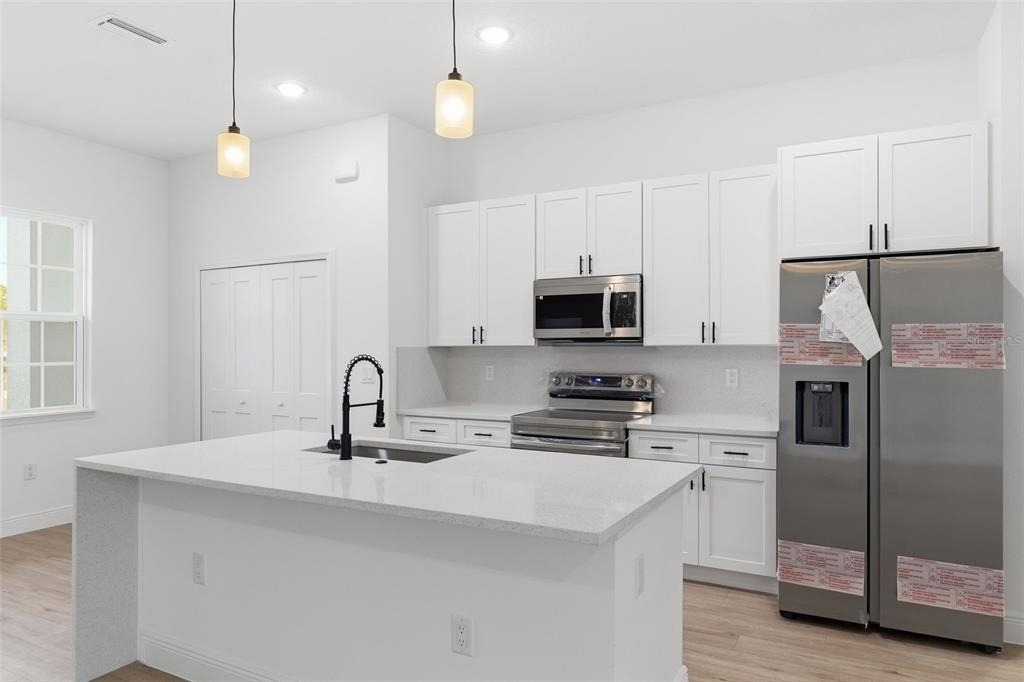 2652 W Paragon Lane - Photo 16