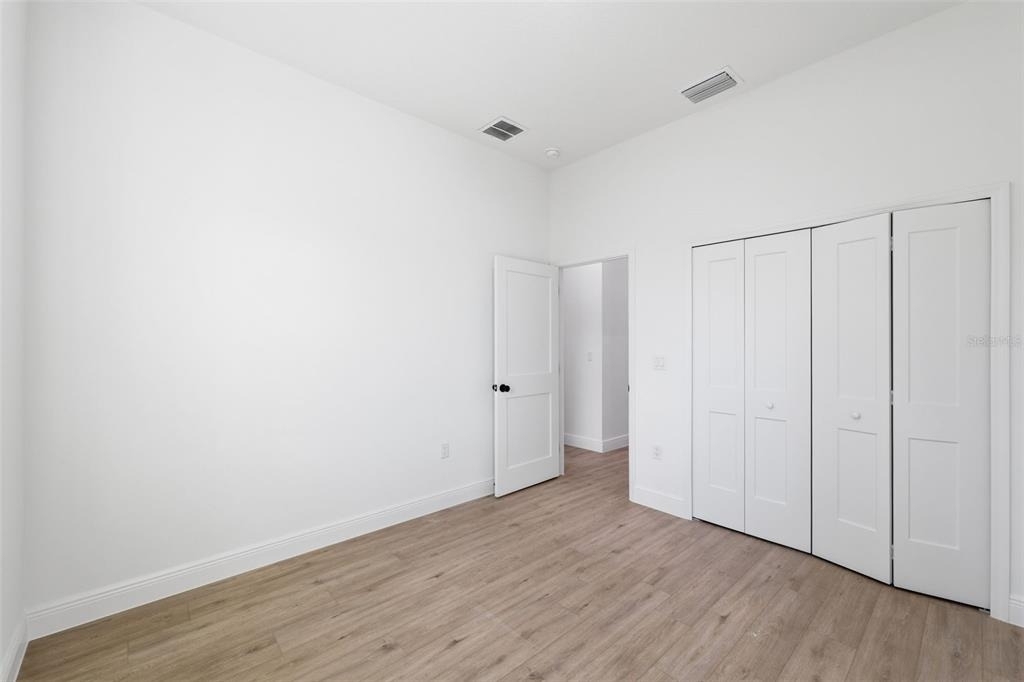 2652 W Paragon Lane - Photo 27