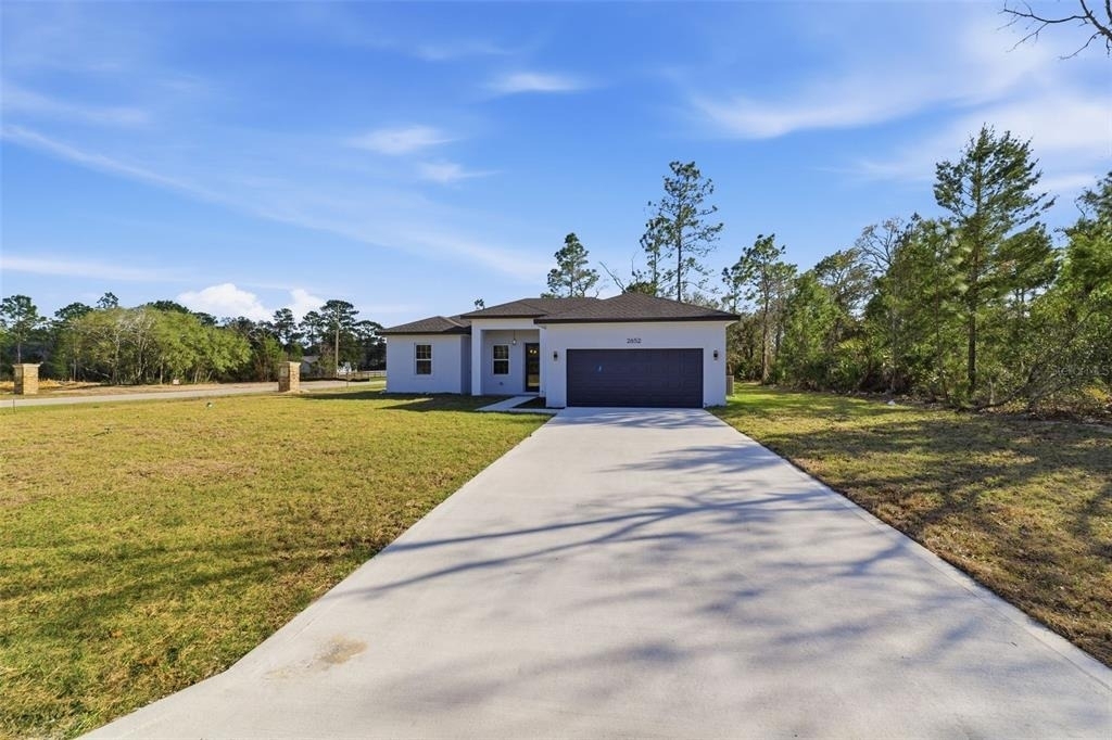 2652 W Paragon Lane - Photo 2