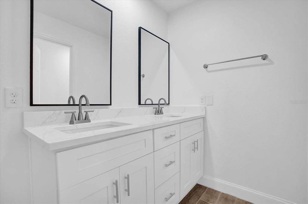 300 Cherokee Avenue - Photo 13