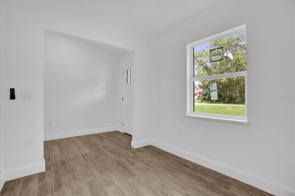 300 Cherokee Avenue - Photo 3