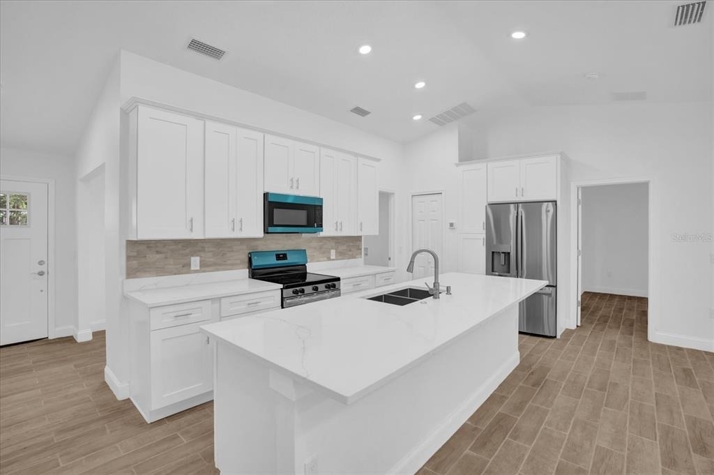 300 Cherokee Avenue - Photo 4